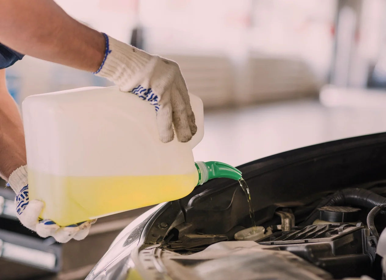 ¿Por qué mi auto pierde refrigerante? Las causas más comunes y cómo solucionarlas