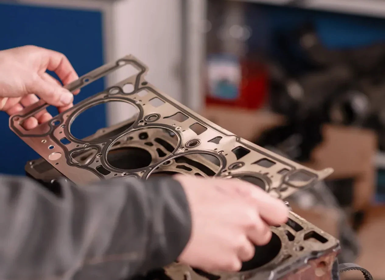 Sobrecalentamiento del motor: cómo daña las empaquetaduras y provoca fallas graves