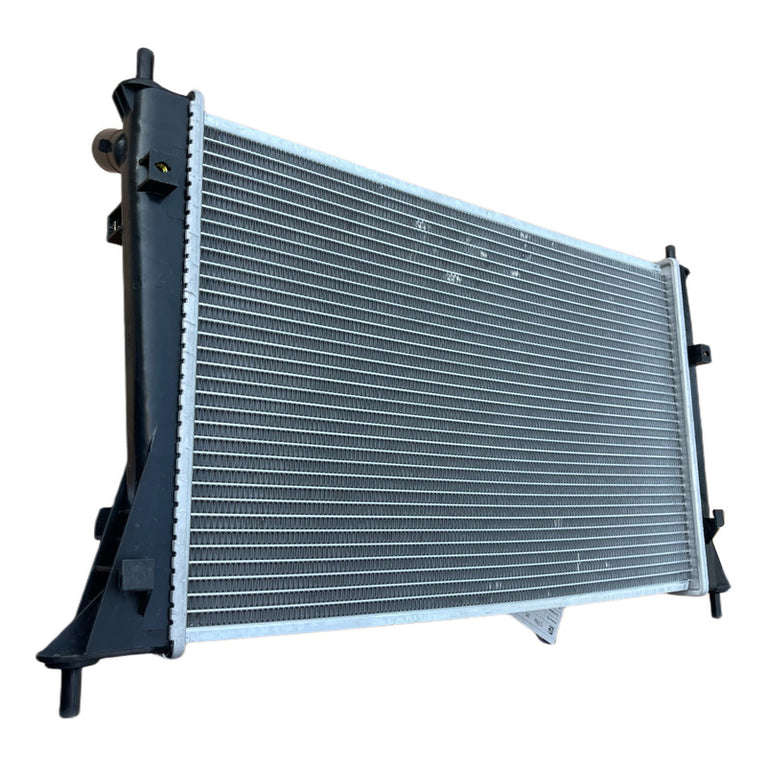 Radiador De Agua Changan Alsvin 1.4cc