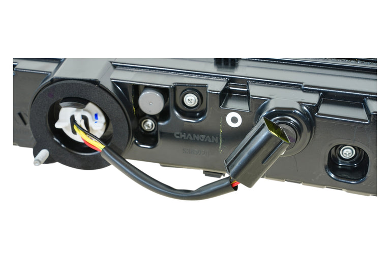 Luz Trasera Central de Portalon Changan Uni-K Original